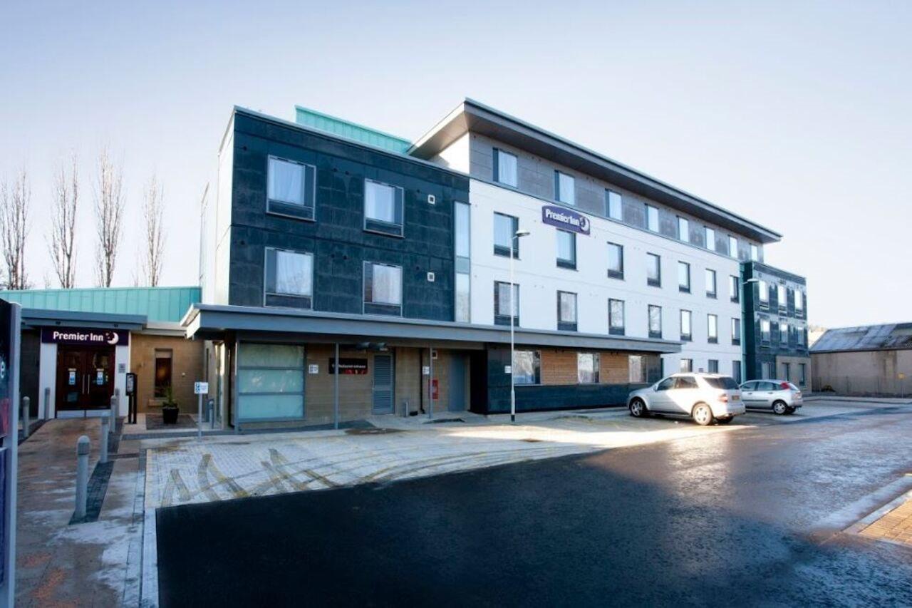 Premier Inn Inverness West Exteriör bild