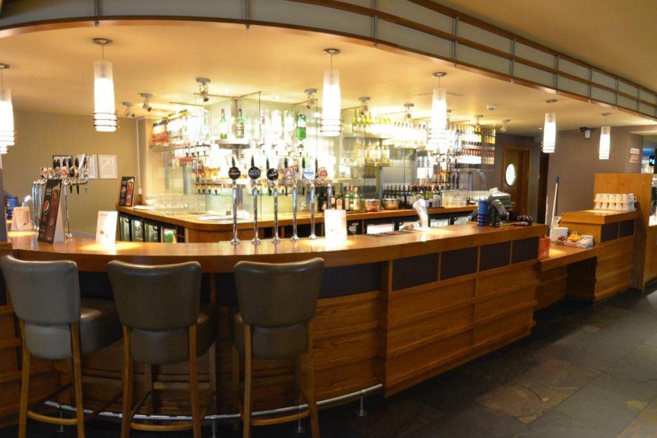 Premier Inn Inverness West Exteriör bild