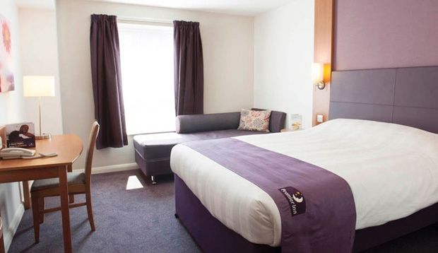 Premier Inn Inverness West Exteriör bild